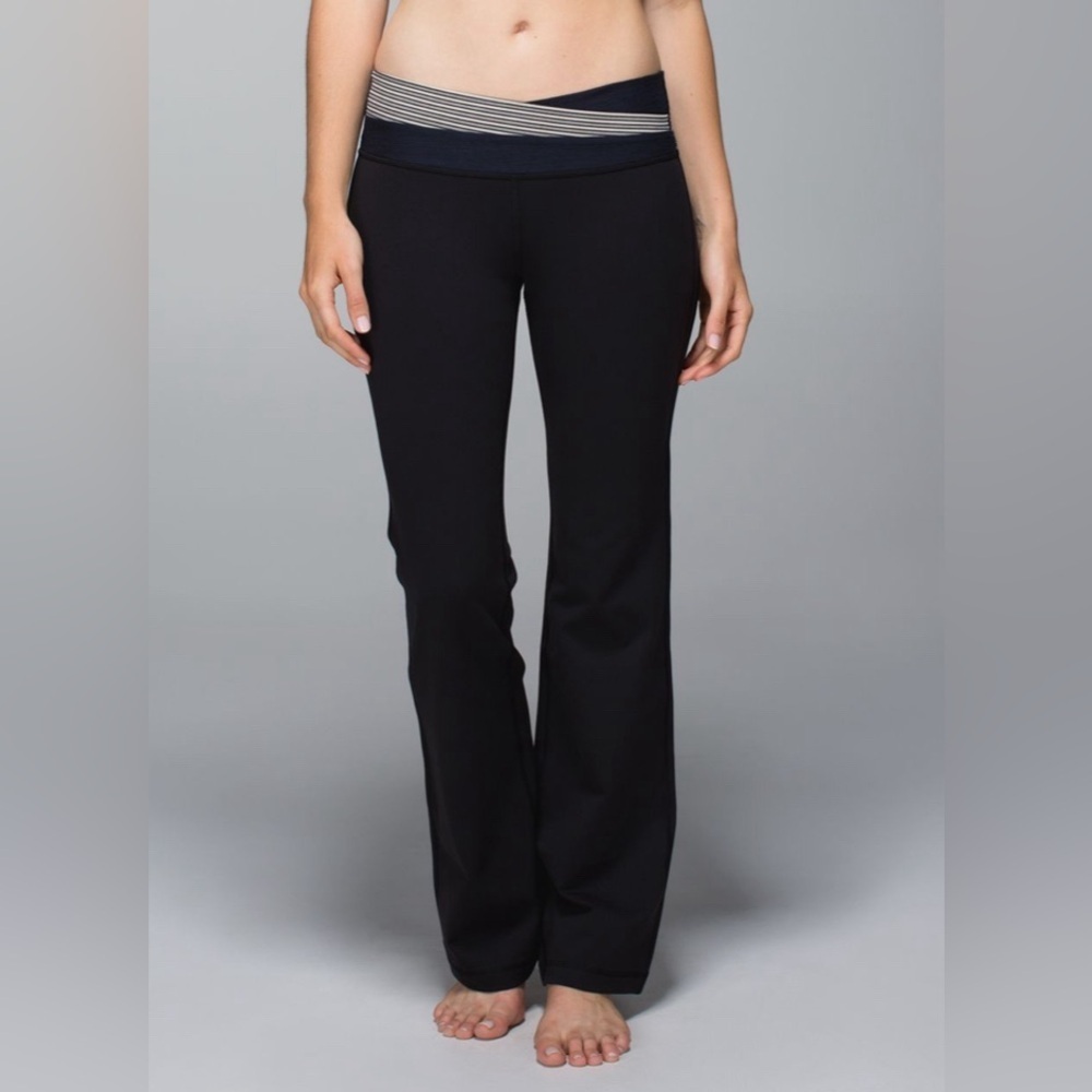 Lululemon Astro Pant Full-On Luon black size 10 gym yoga running